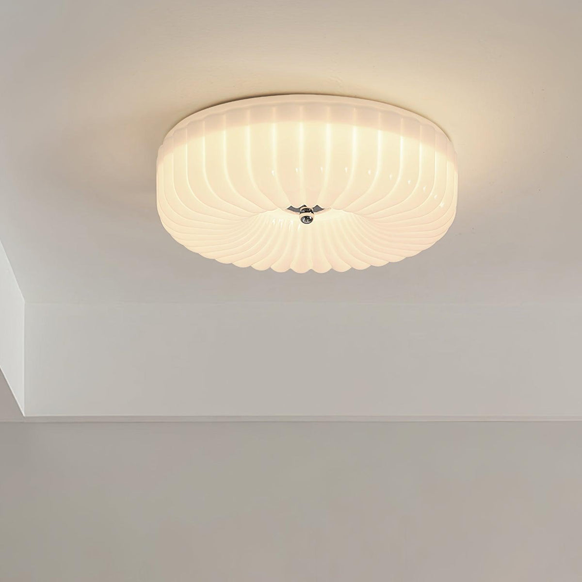 Mivone crème plafondlamp van glas met ribbelglas