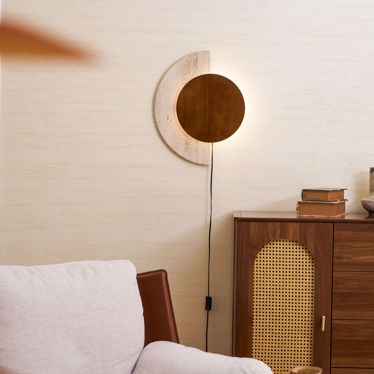 Crescent Halo wandlamp met stekker