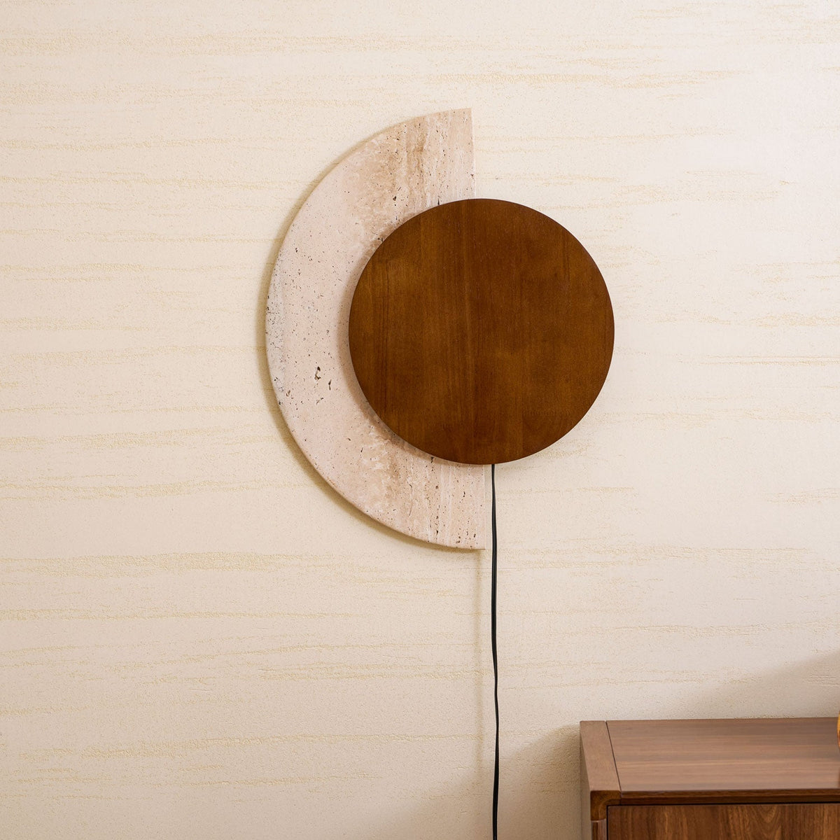 Crescent Halo wandlamp met stekker