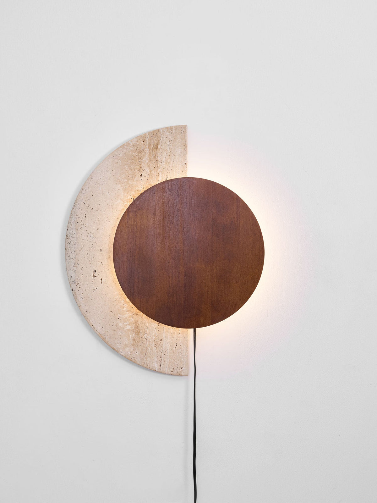 Crescent Halo wandlamp met stekker