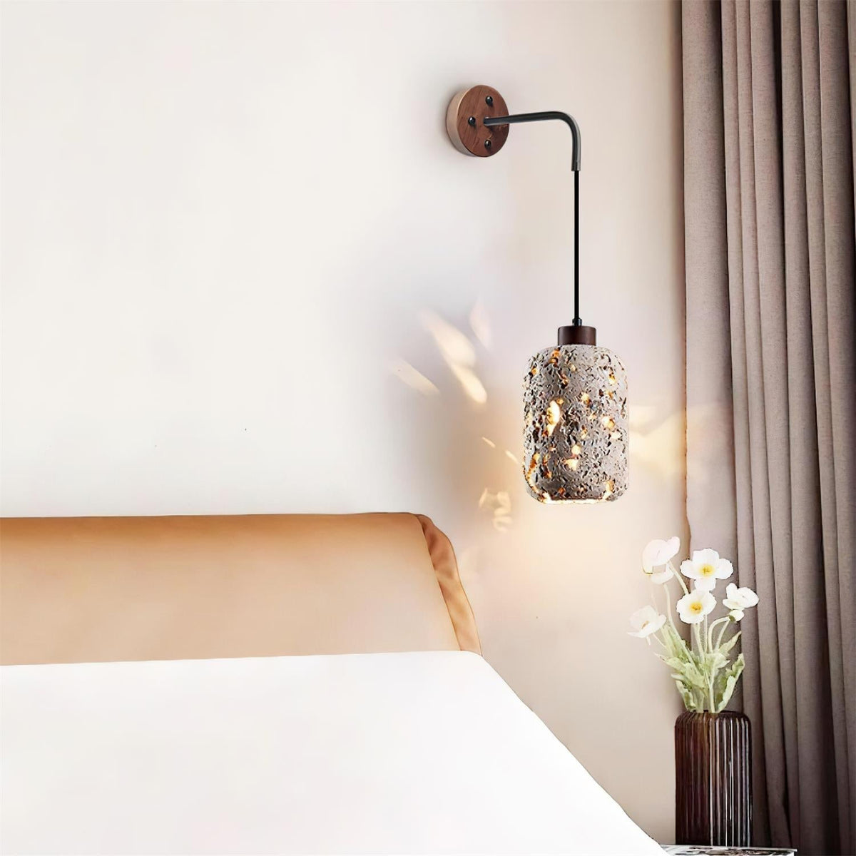 Phenil wandlamp