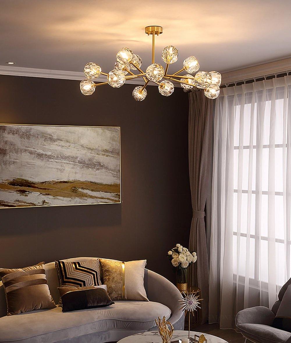 Thalyn hanglamp met kristallen bollen in messing