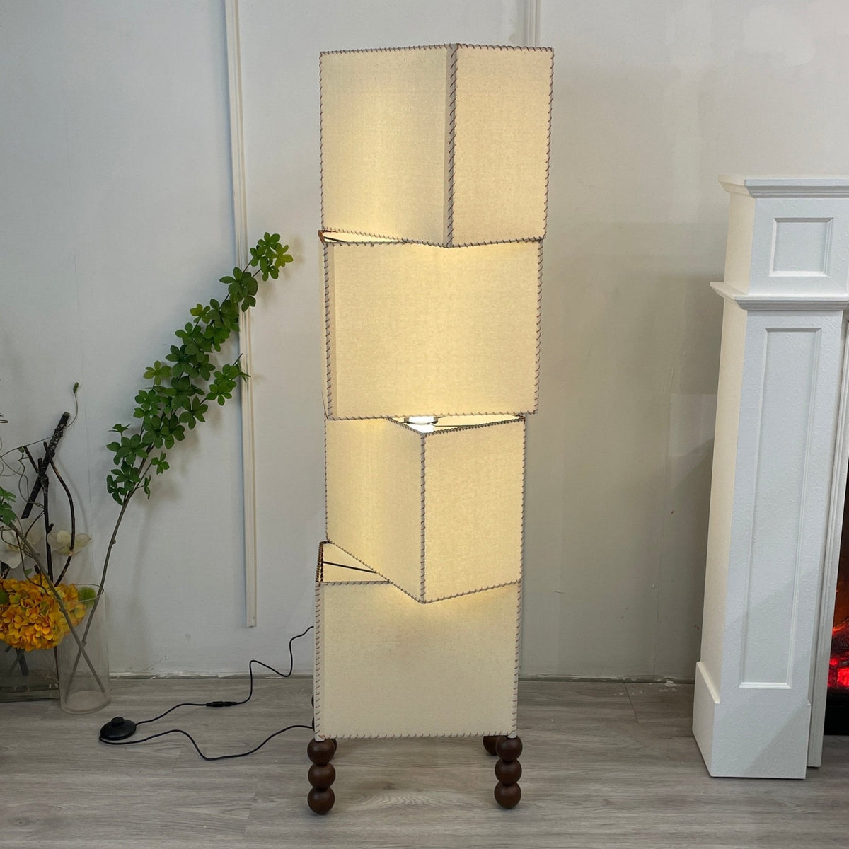 Kian Moderne vloerlamp van textiel