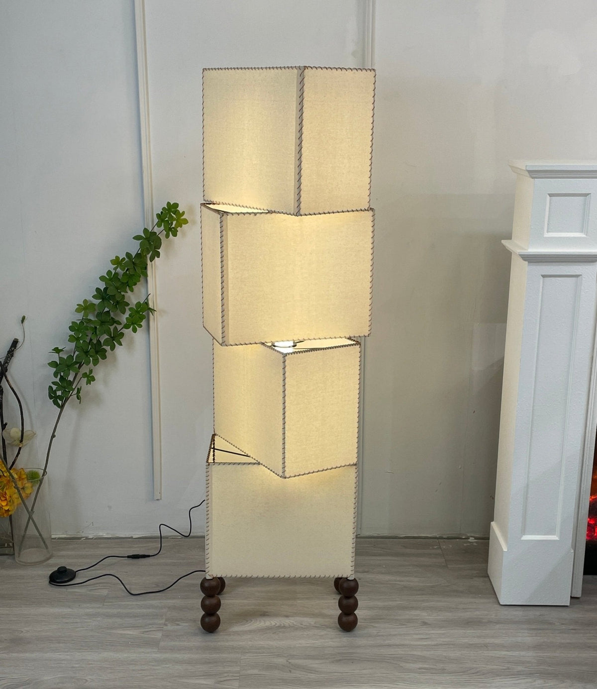 Kian Moderne vloerlamp van textiel
