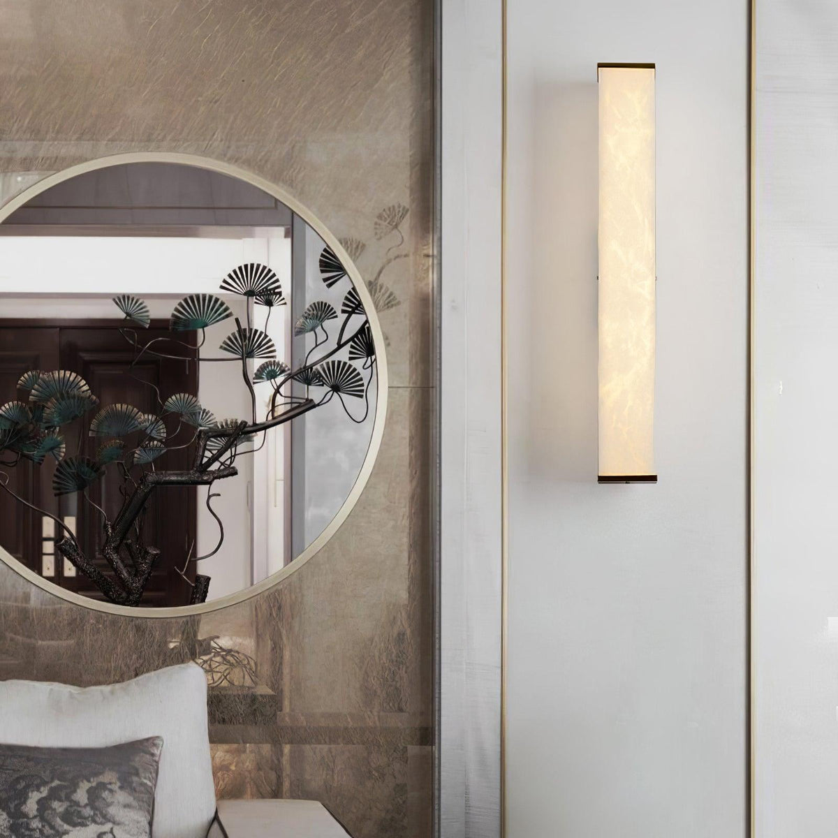 Vithaira albasten wandlamp