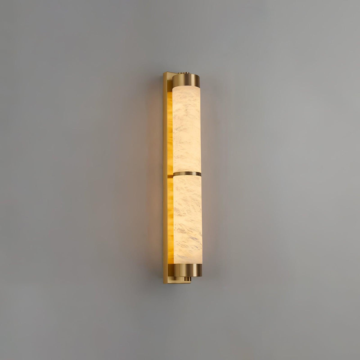 Albelise Minimalistische wandlamp van albast
