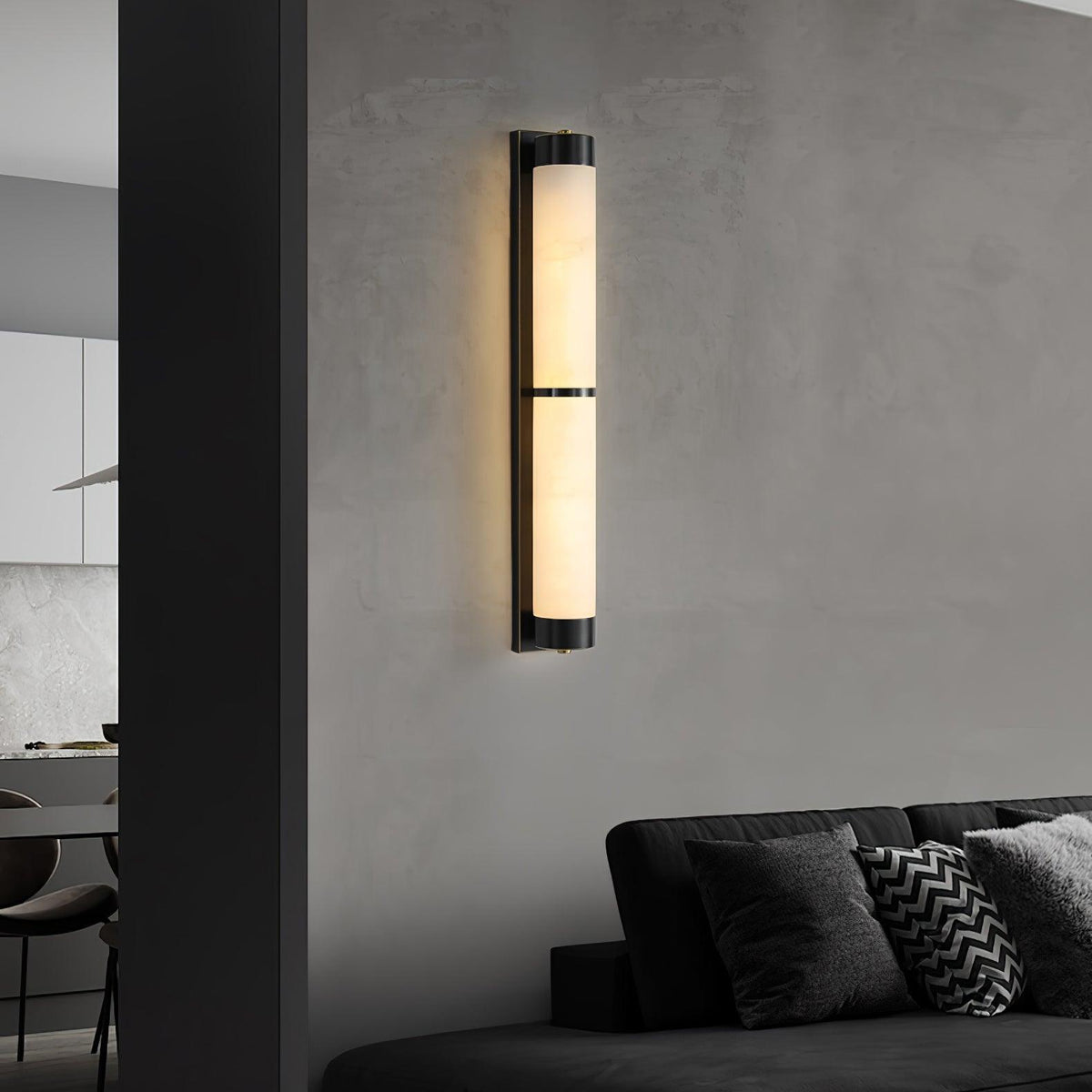 Albelise Minimalistische wandlamp van albast