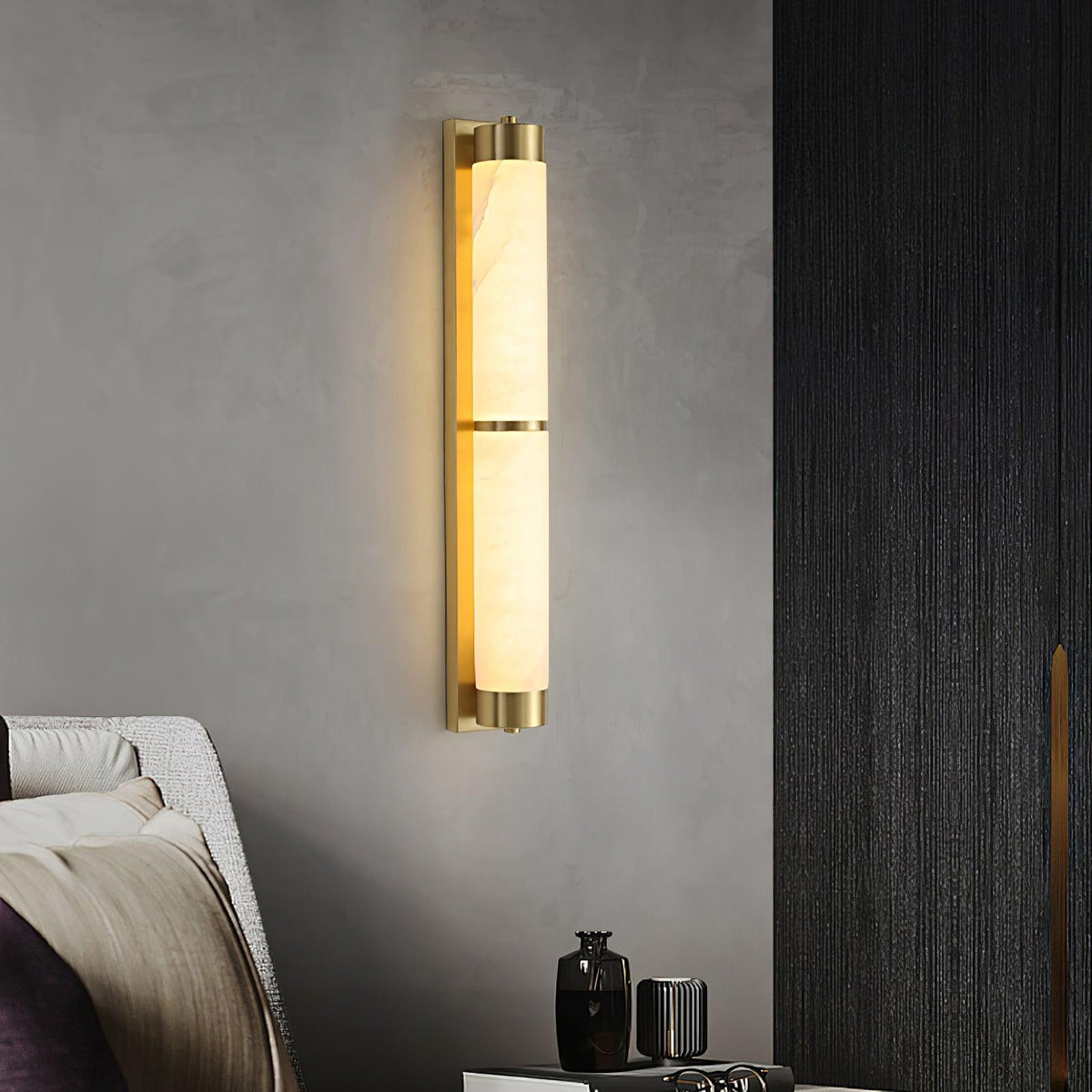 Albelise Minimalistische wandlamp van albast