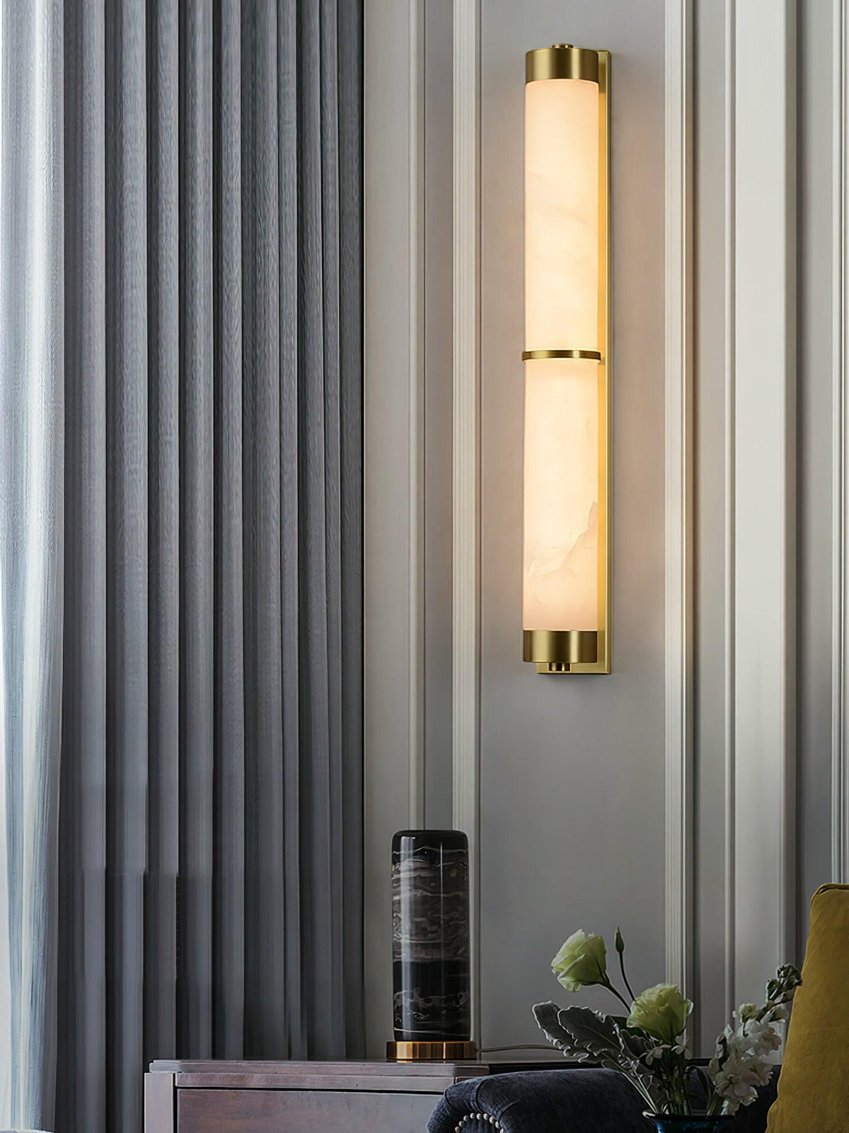 Albelise Minimalistische wandlamp van albast