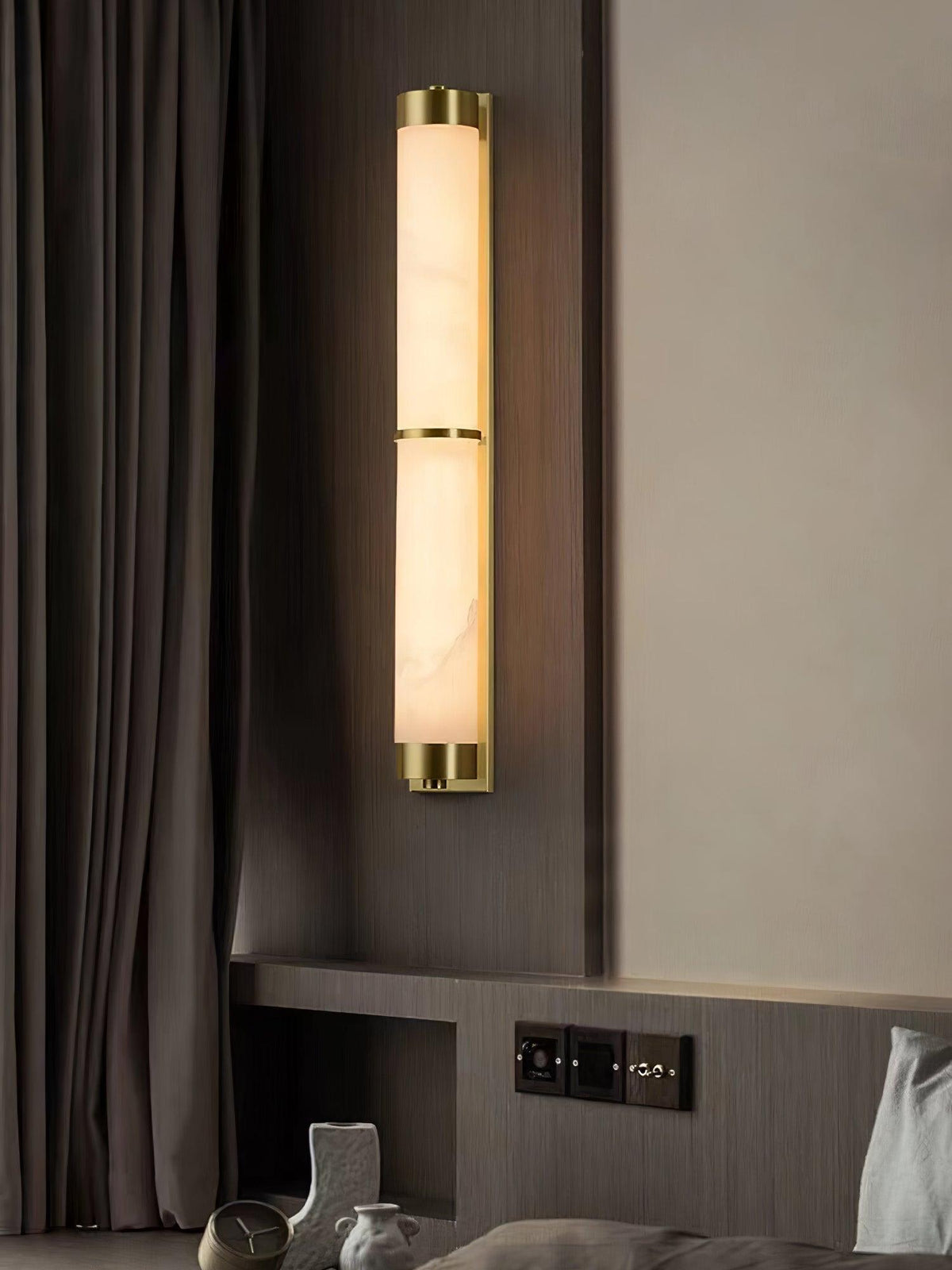 Albelise Minimalistische wandlamp van albast