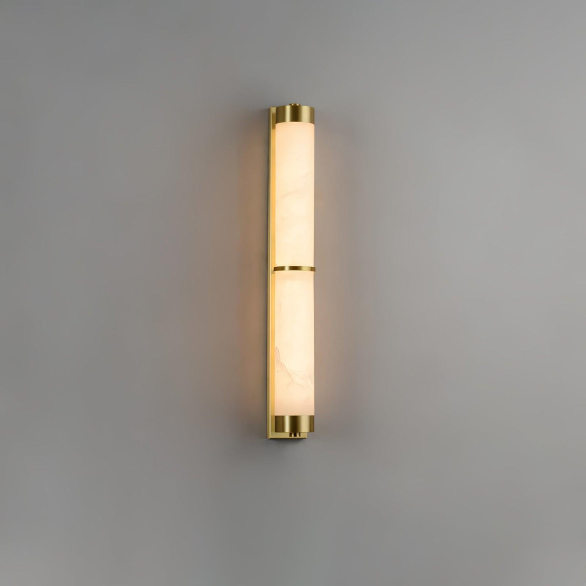 Albelise Minimalistische wandlamp van albast