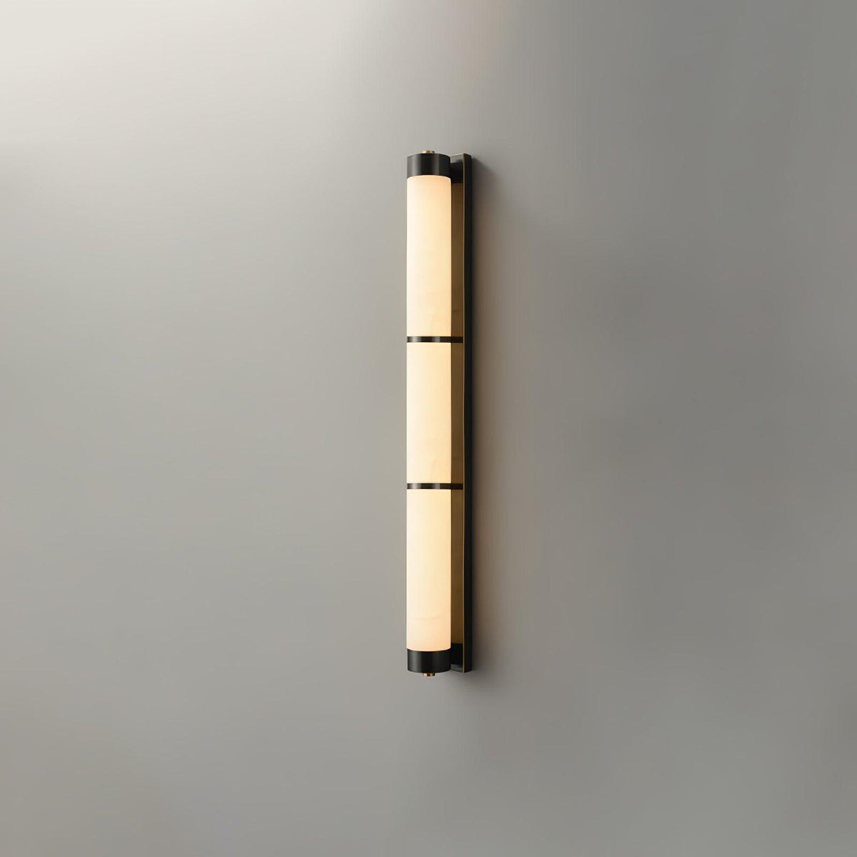 Albelise Minimalistische wandlamp van albast
