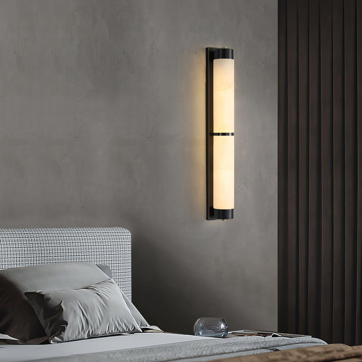 Albelise Minimalistische wandlamp van albast