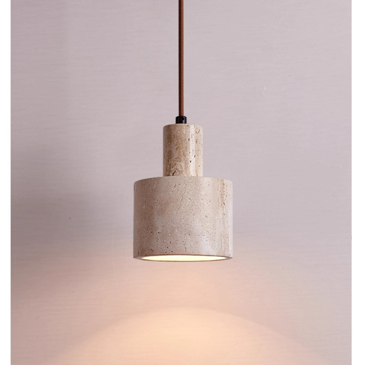 Cairn cilindrische hanglamp van geel travertin