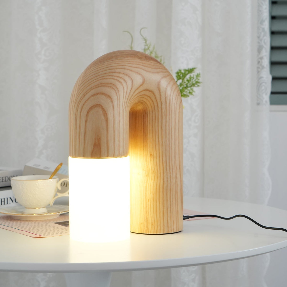 Arch Houten tafellamp