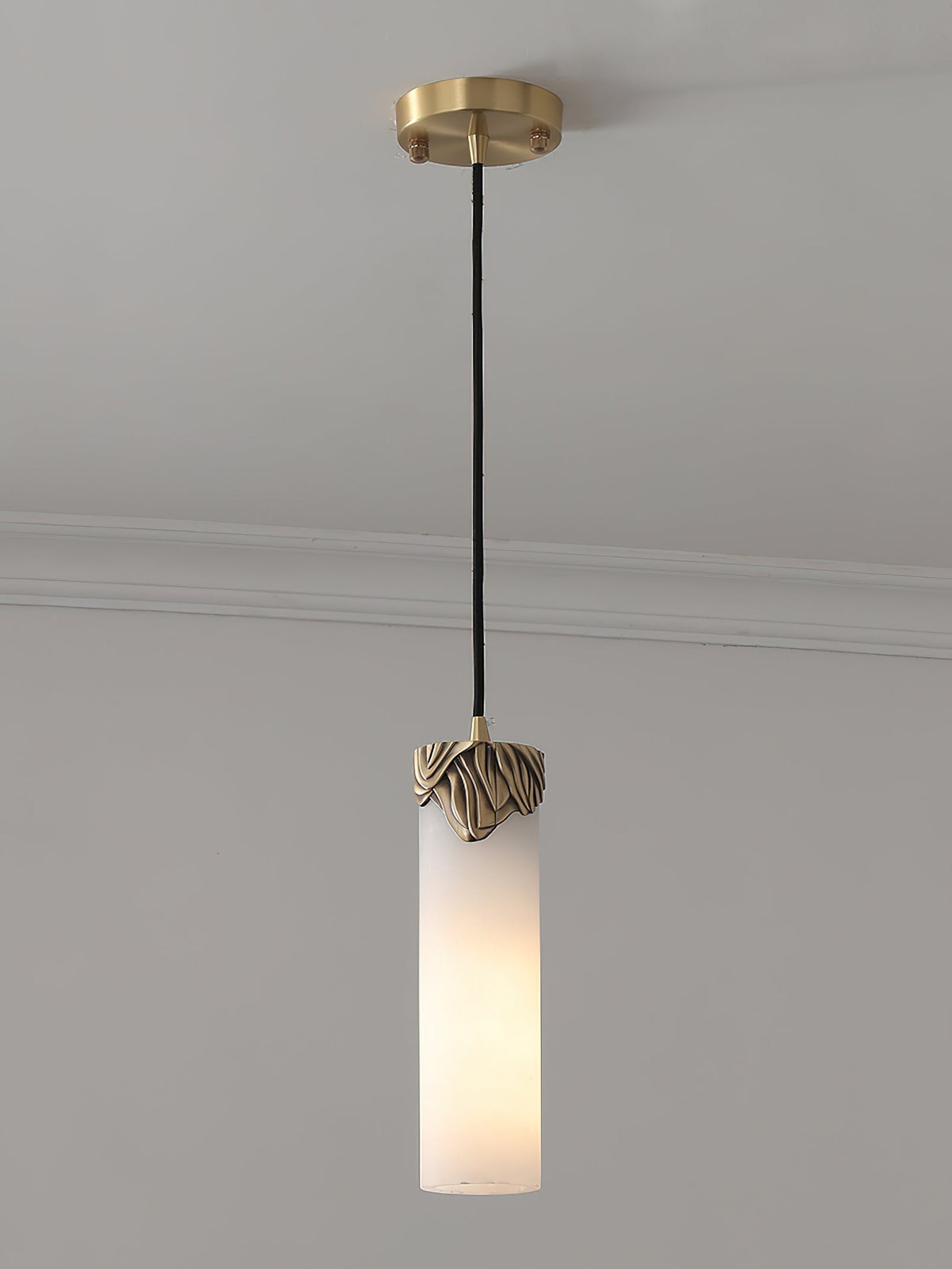 Albinenne hanglamp van albast