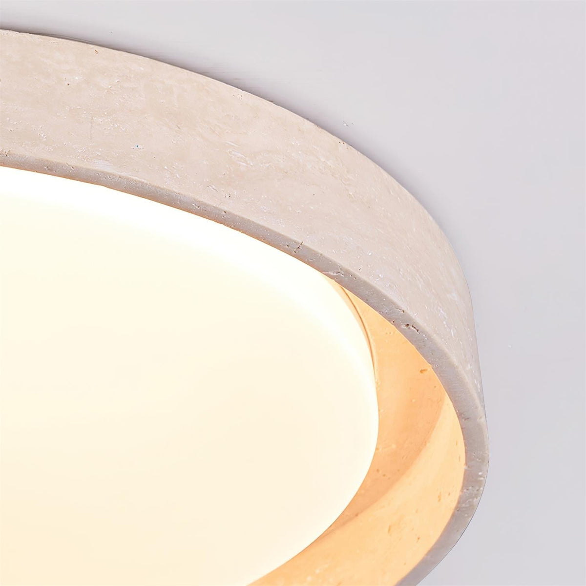 Solen plafondlamp minimalistisch rond travertin