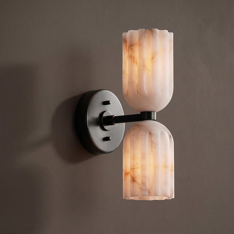 Amber albasten wandlamp
