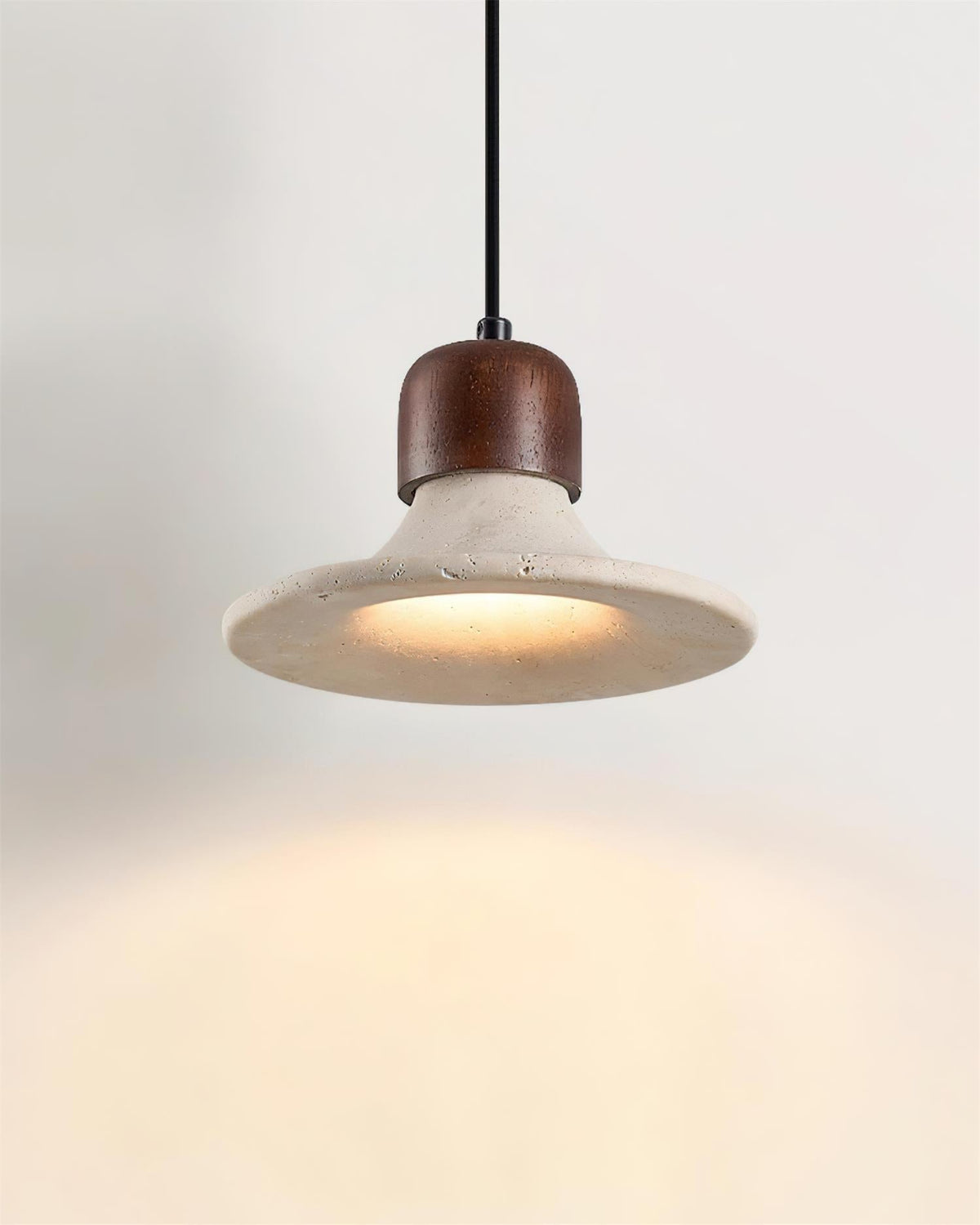 Serinise hanglamp trompetvorm travertin