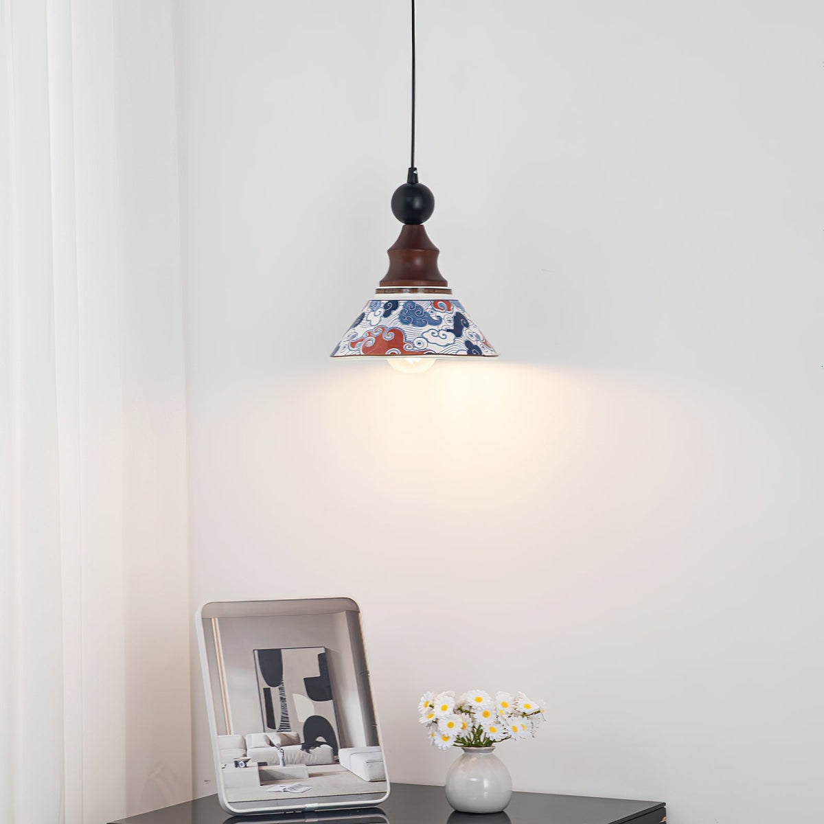 Avenaeria hanglamp met blauwe keramiek
