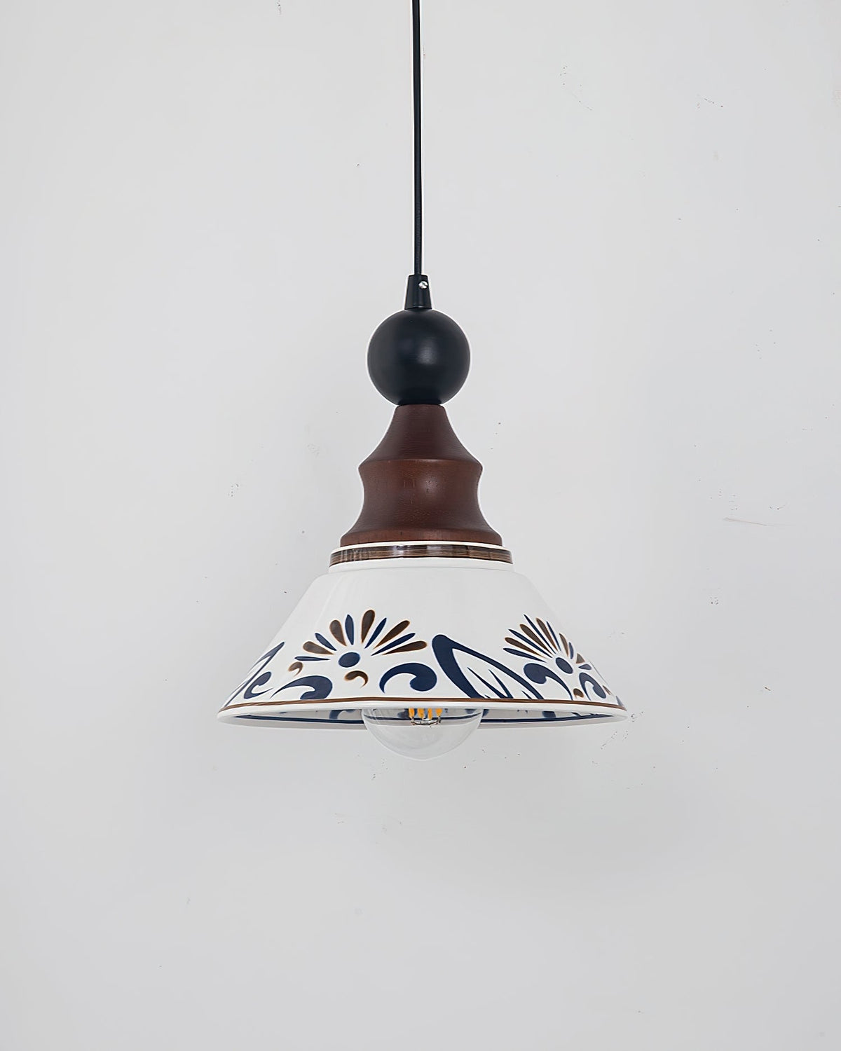 Avenaeria hanglamp met blauwe keramiek