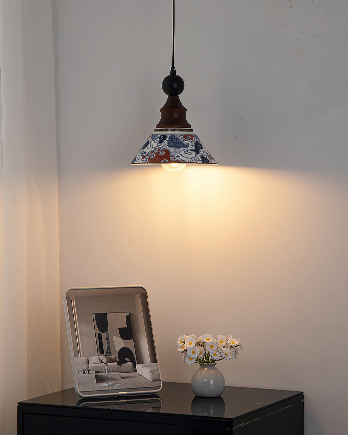 Avenaeria hanglamp met blauwe keramiek