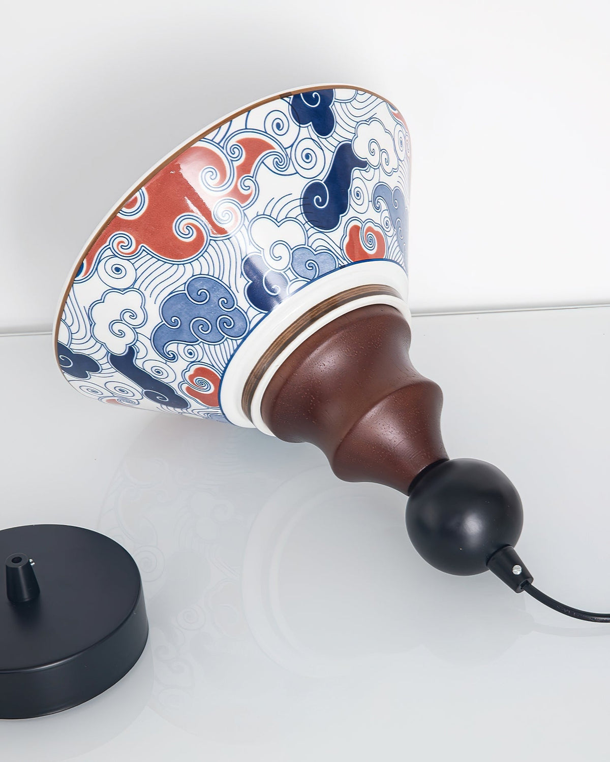 Avenaeria hanglamp met blauwe keramiek