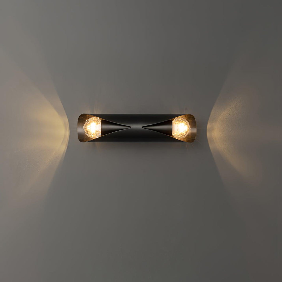 Veyric diamanten messing wandlamp