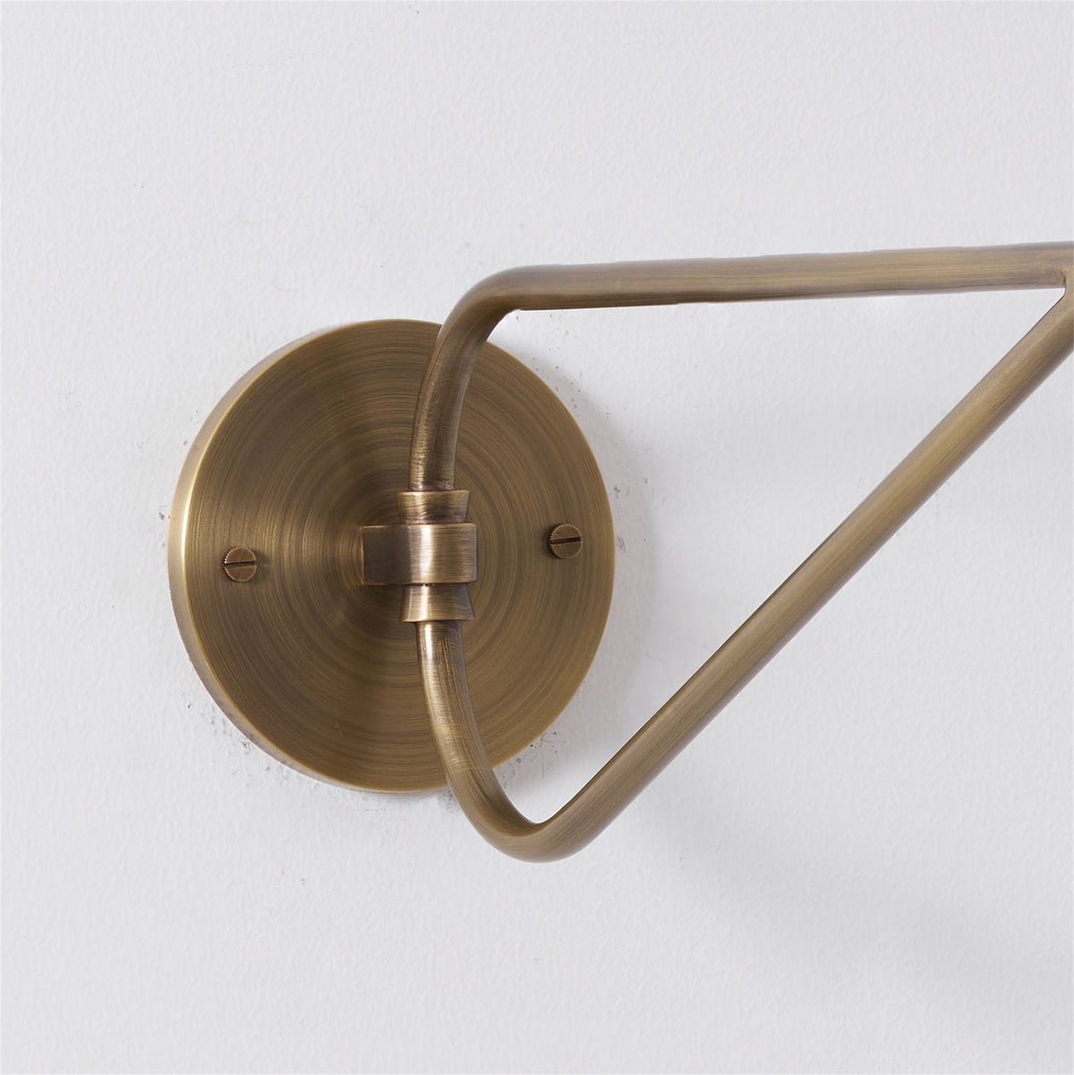 Avenieria wandlamp