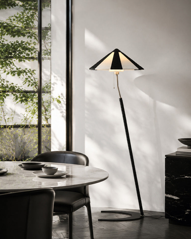 Aldercombe vloerlamp