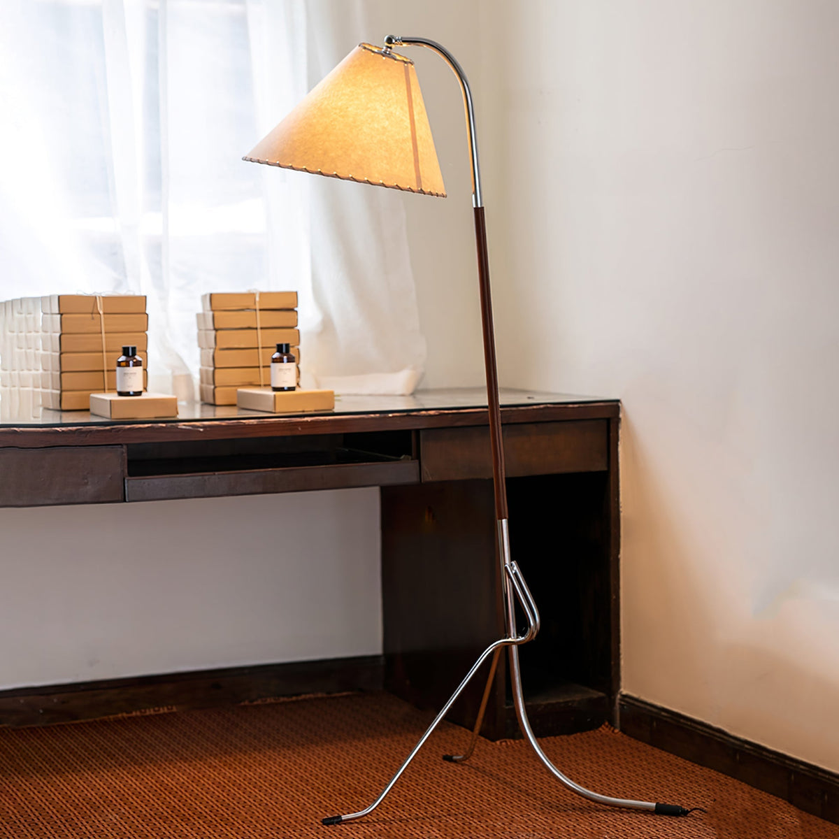 Stilt vloerlamp