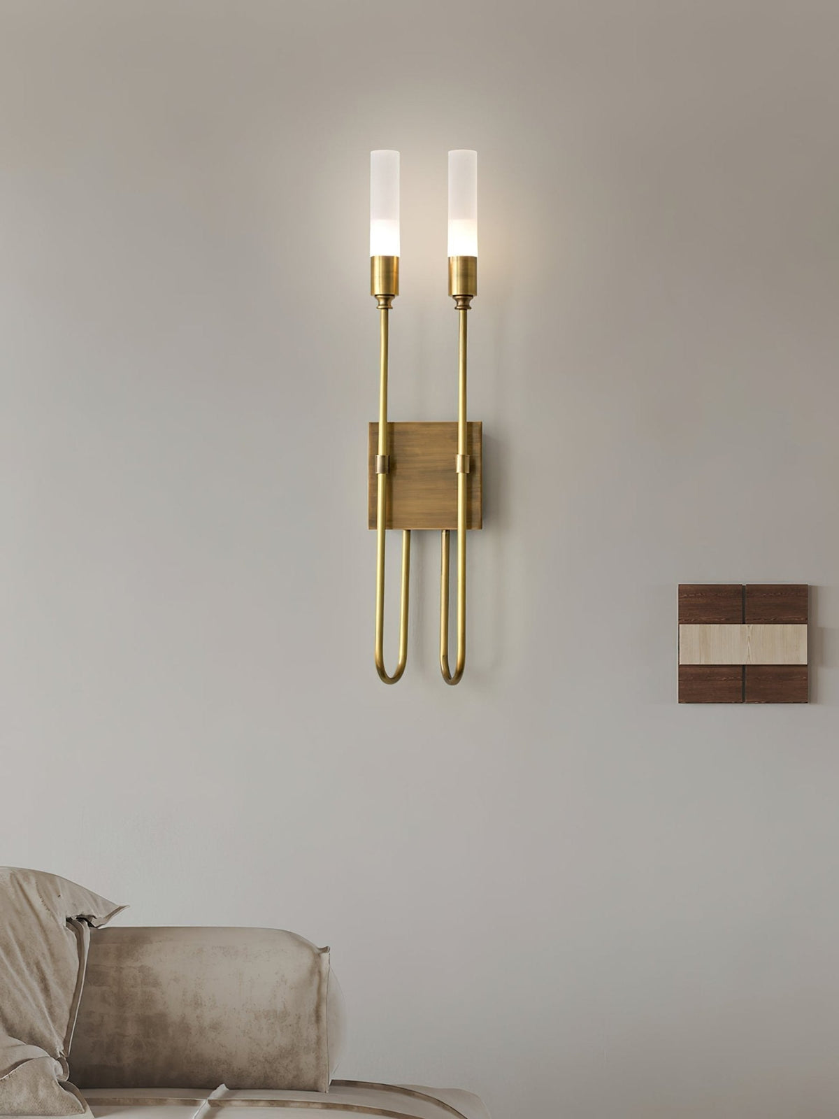 Yvori wandlamp met dubbele staaf minimalistisch