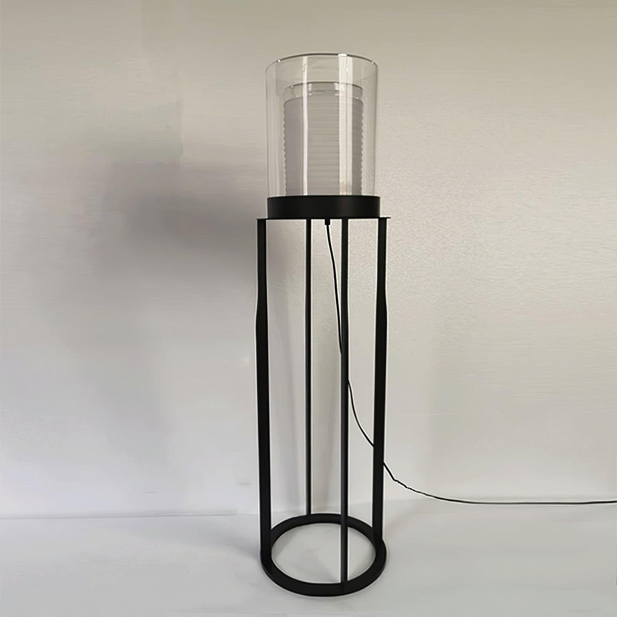 Lioraielle vloerlamp met dubbele cilindrische glazen kap
