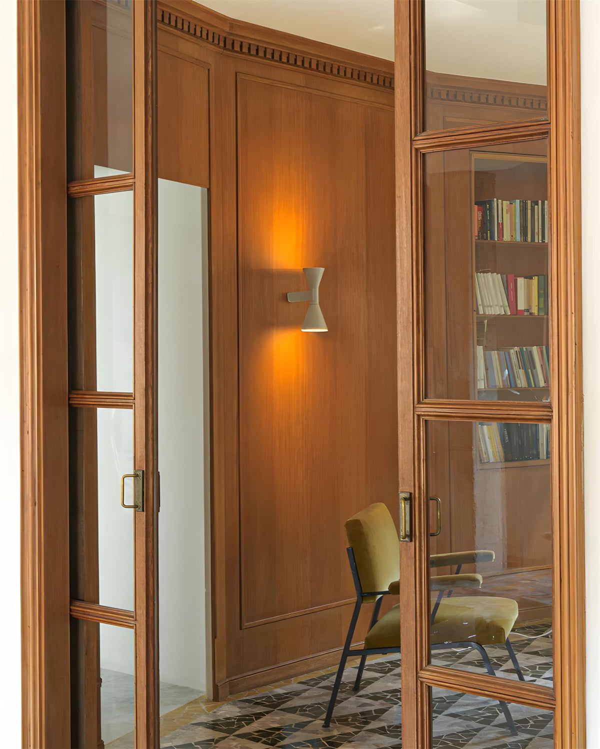 Viraiseria wandlamp