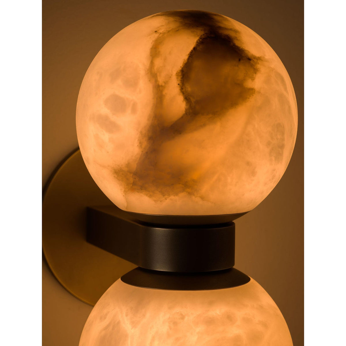 Lush bollen albasten wandlamp