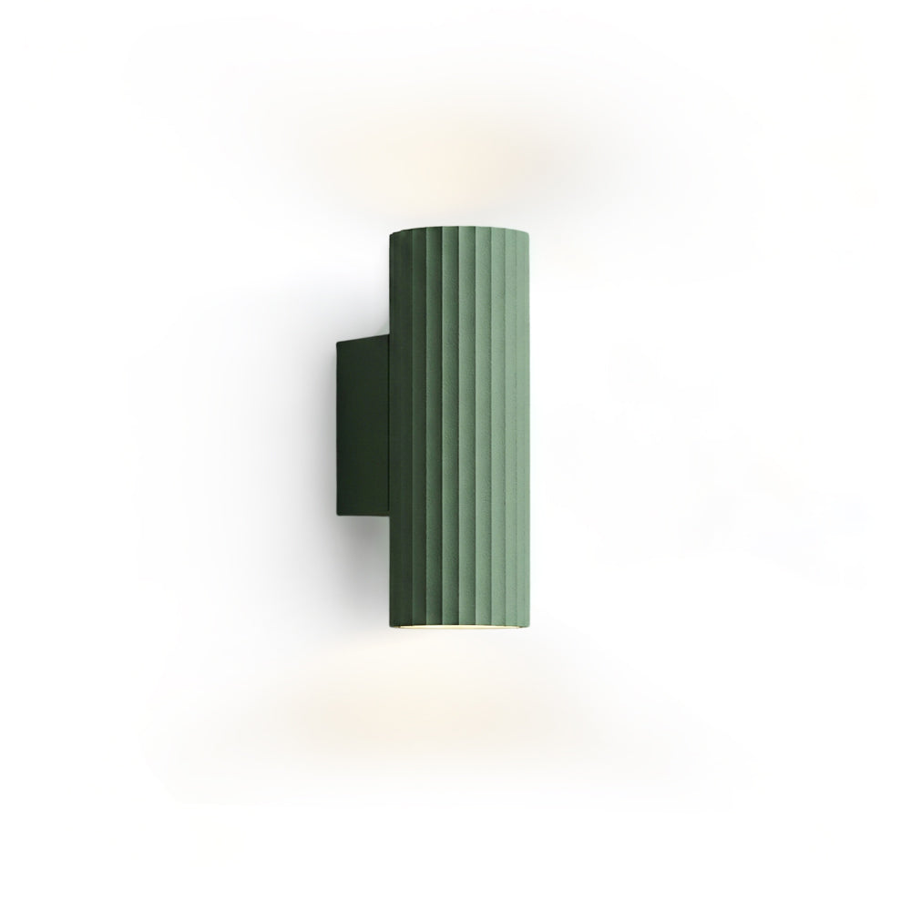Calenaria wandlamp groen aluminium verticaal geribd minimalistisch slaapkamer gang