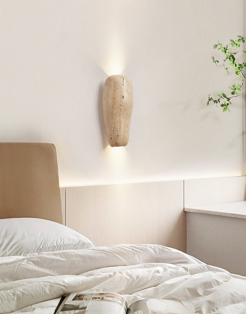 Haldenra wandlamp met aardse stenen afwerking