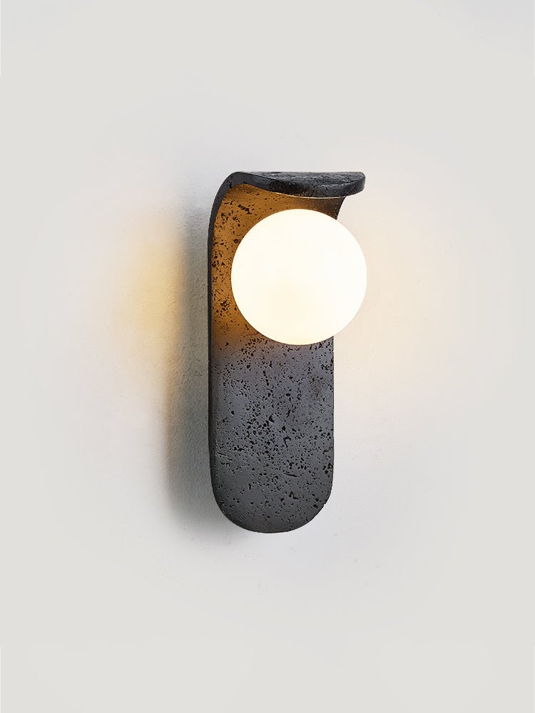 Serelora zwarte travertin wandlamp