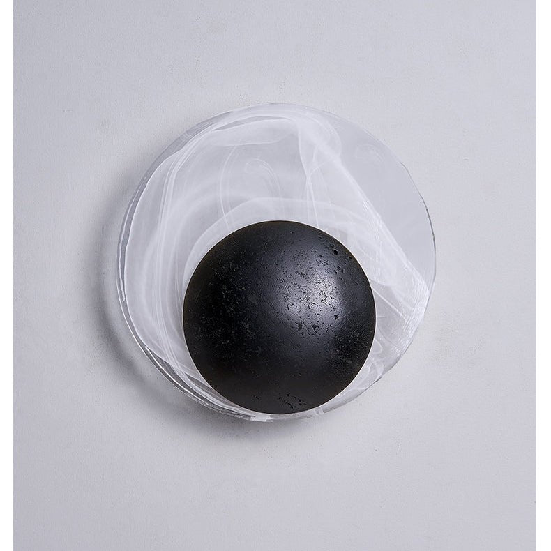 Orla Cosmica Eclipse Zwarte travertin wandlamp