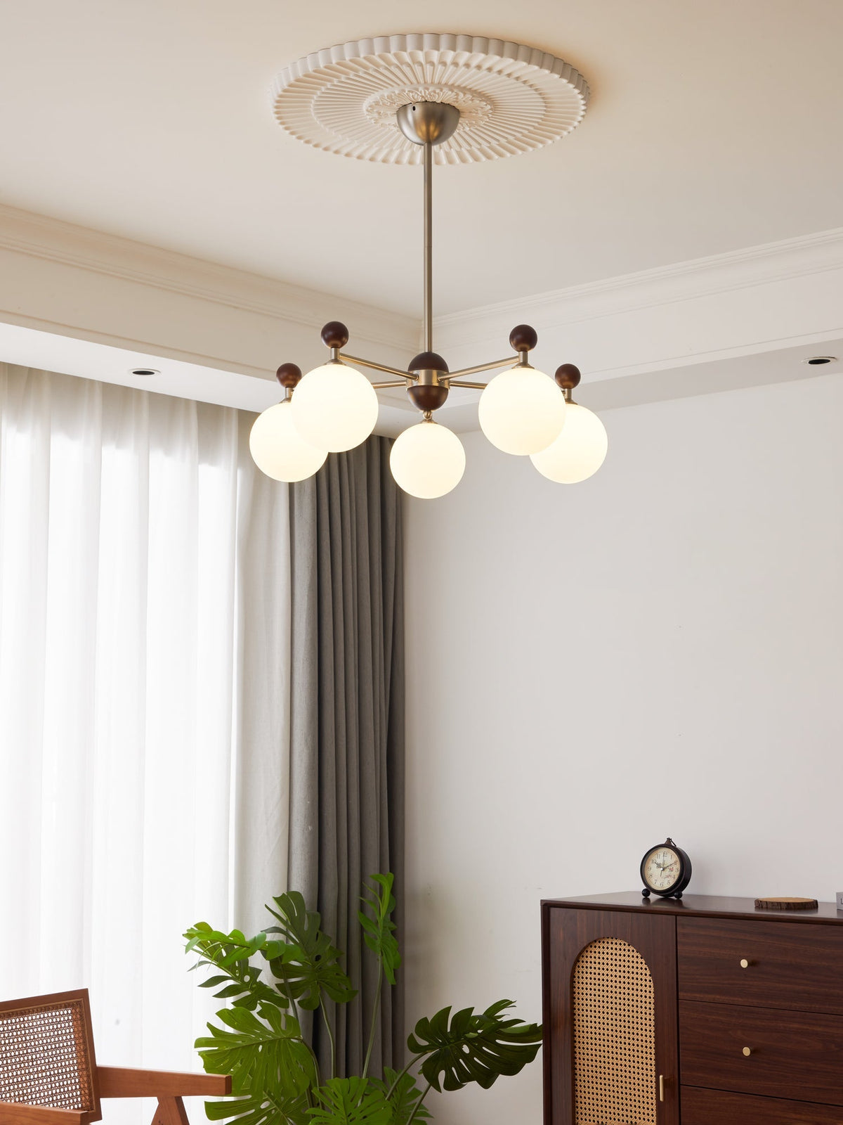 Cimirora Traditionele Elegantie Houten glas Kroonluchter