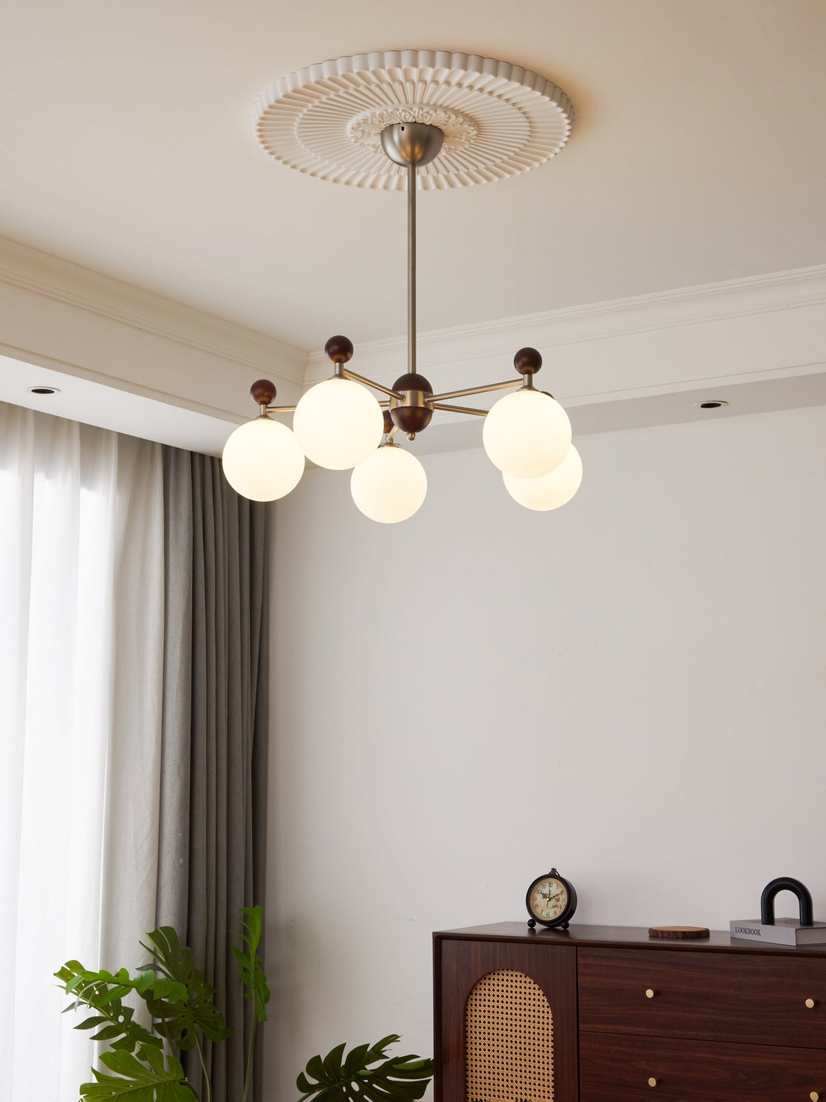 Cimirora Traditionele Elegantie Houten glas Kroonluchter
