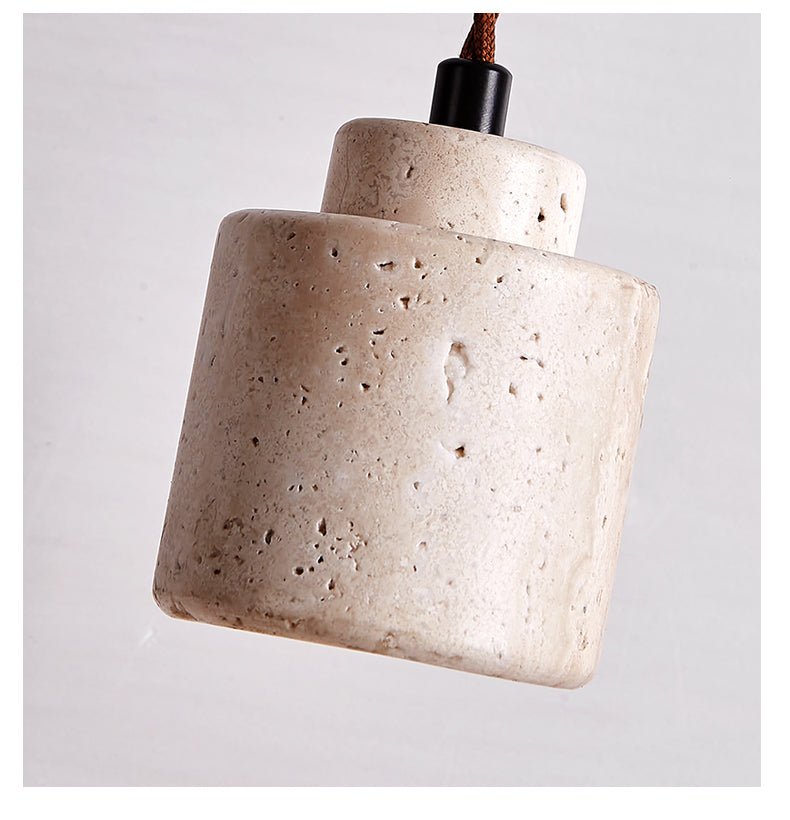 Elemental hanglamp van geel travertin