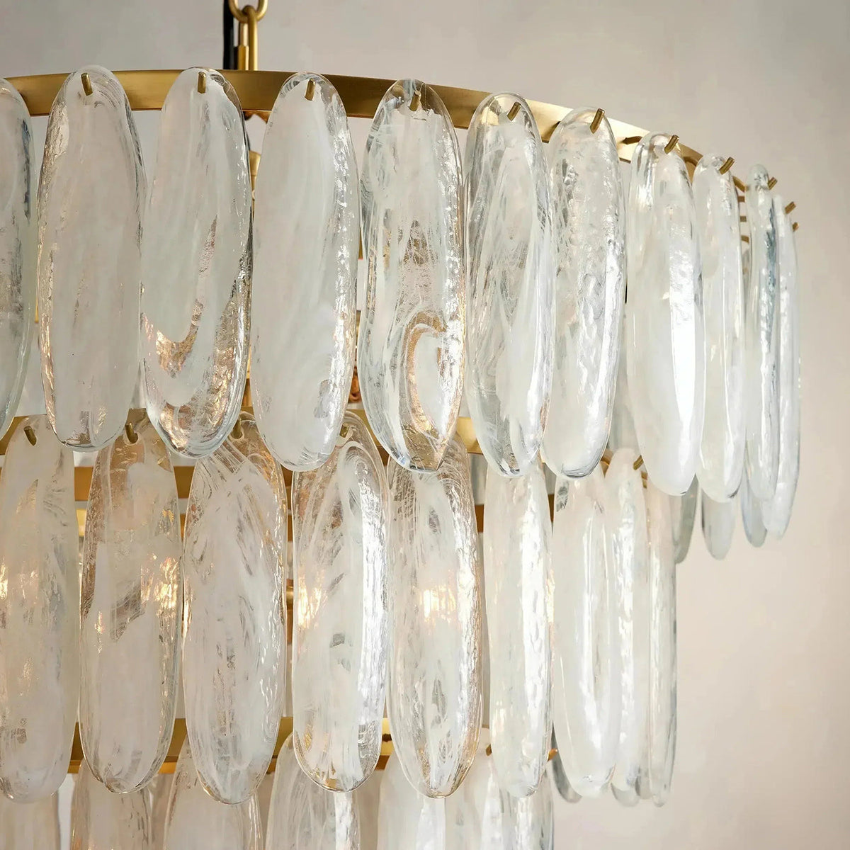 Celuira kroonluchter met matglas