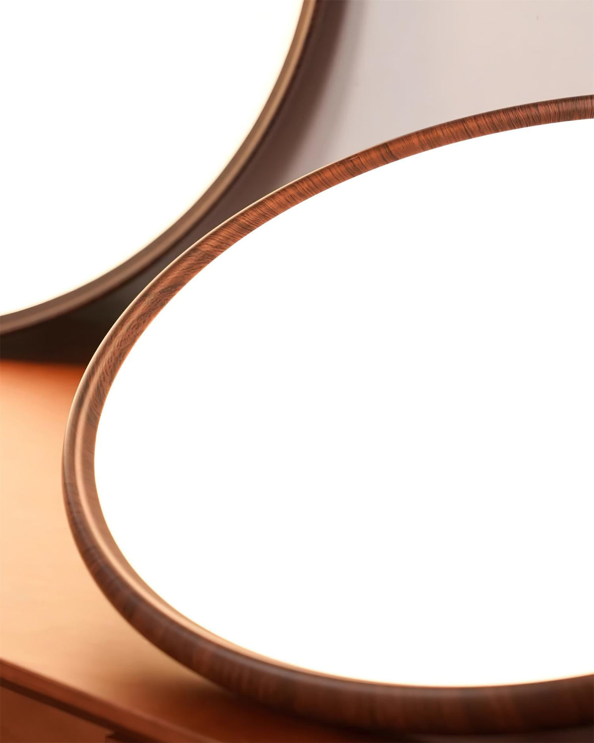 Aira Oval Semi-Flush plafondlamp