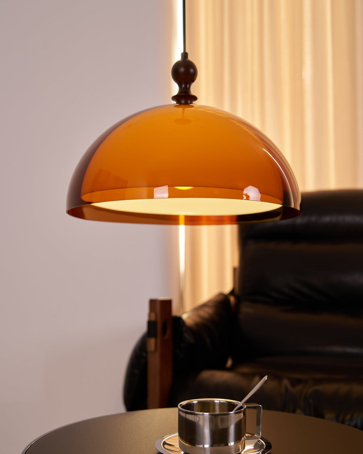 Daro Amber koepelvormige hanglamp