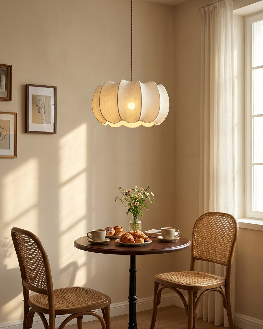 Elaeenne hanglamp met bloemblaadjes