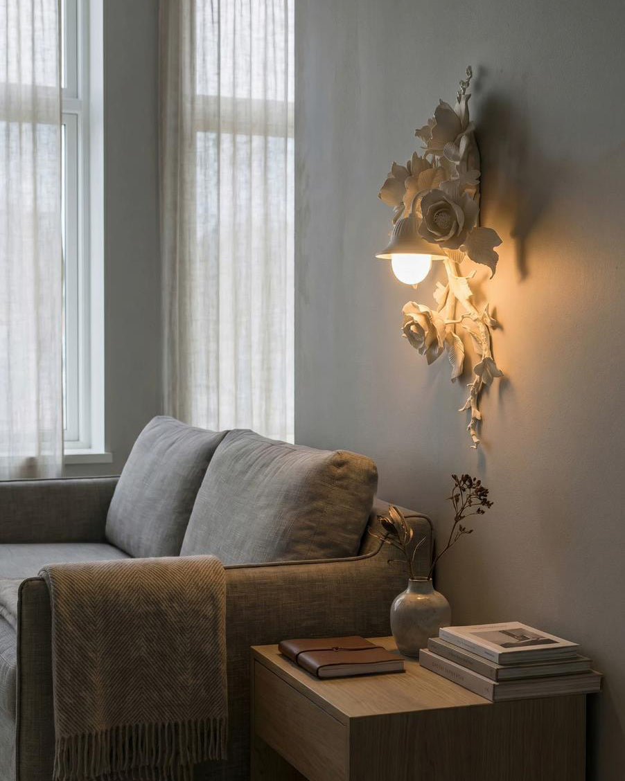 Gilded wandlamp