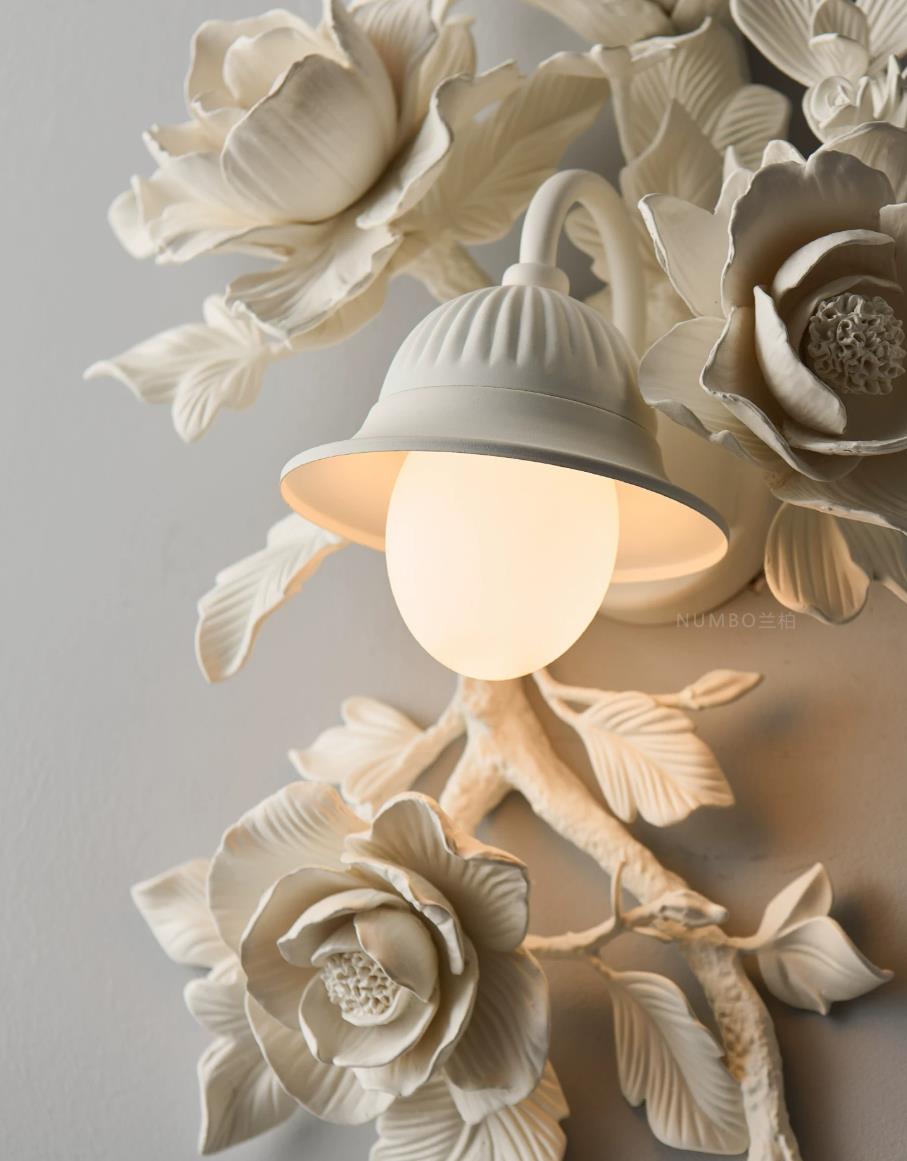 Gilded wandlamp