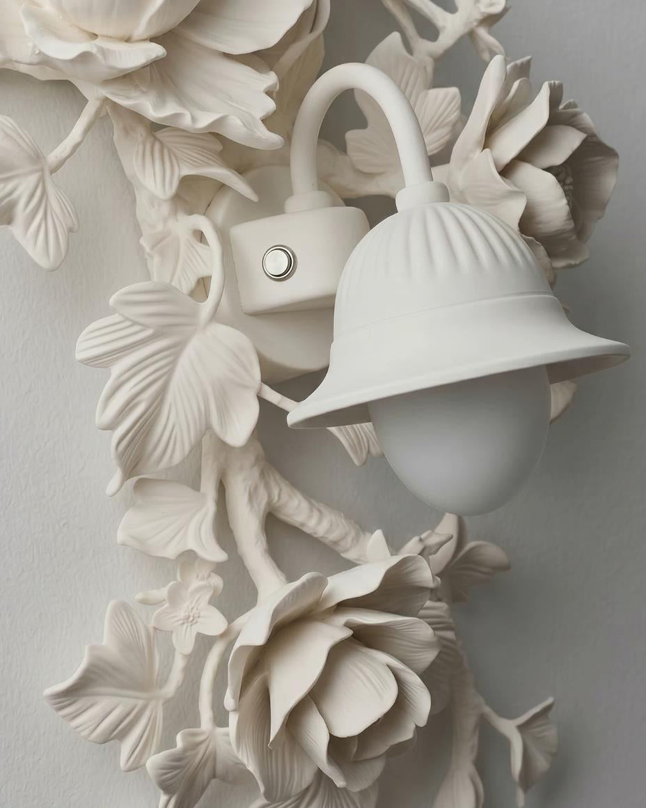 Gilded wandlamp