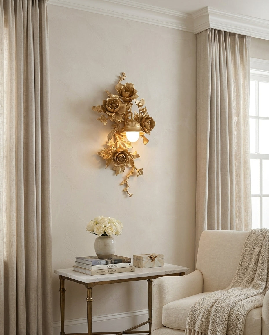 Gilded wandlamp